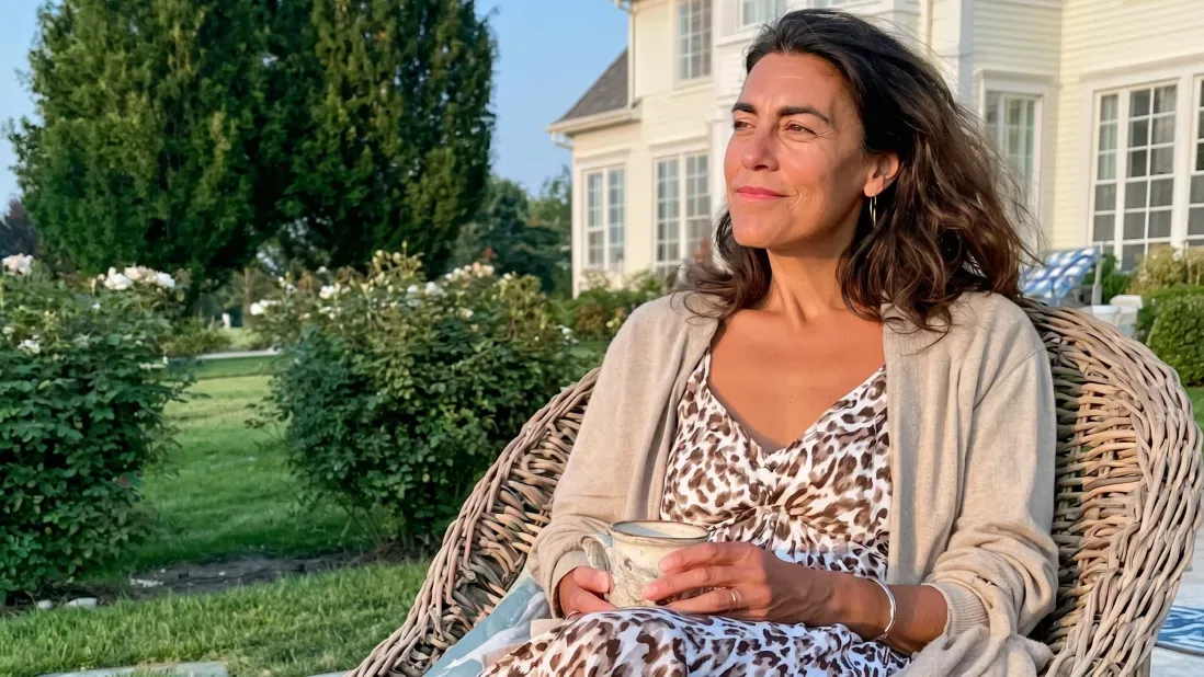 How to Lower Cortisol Naturally and Reclaim Your Calm