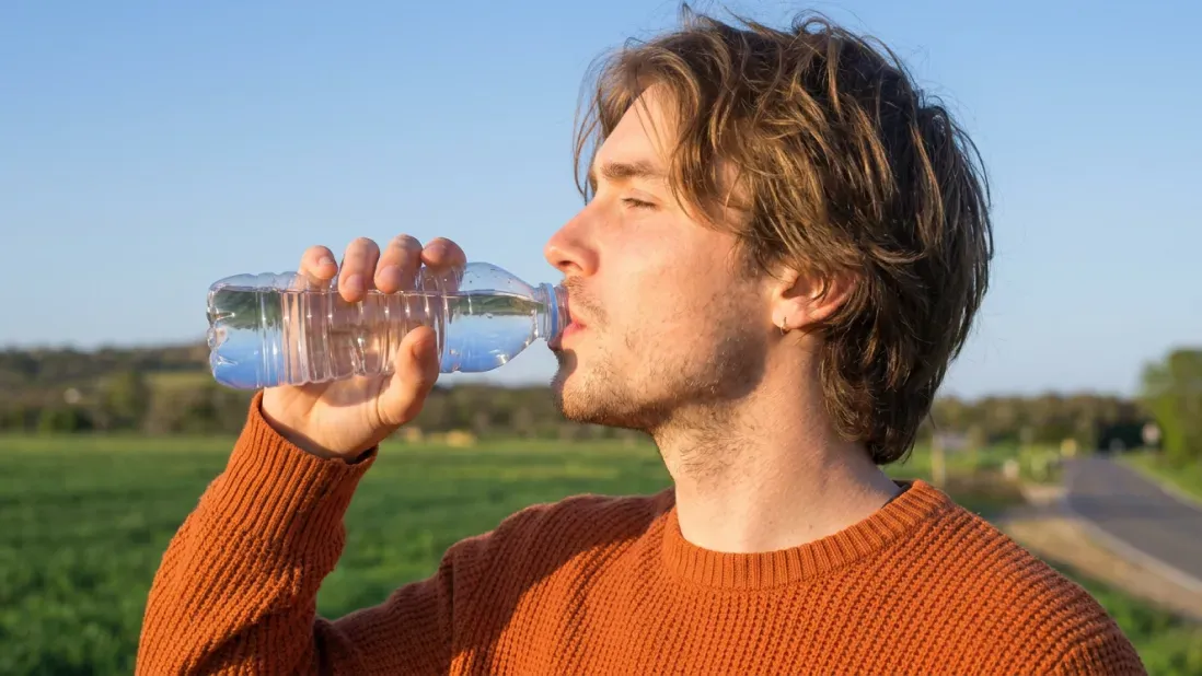 Dehydration and Anxiety: How Water Impacts Your Mental Health